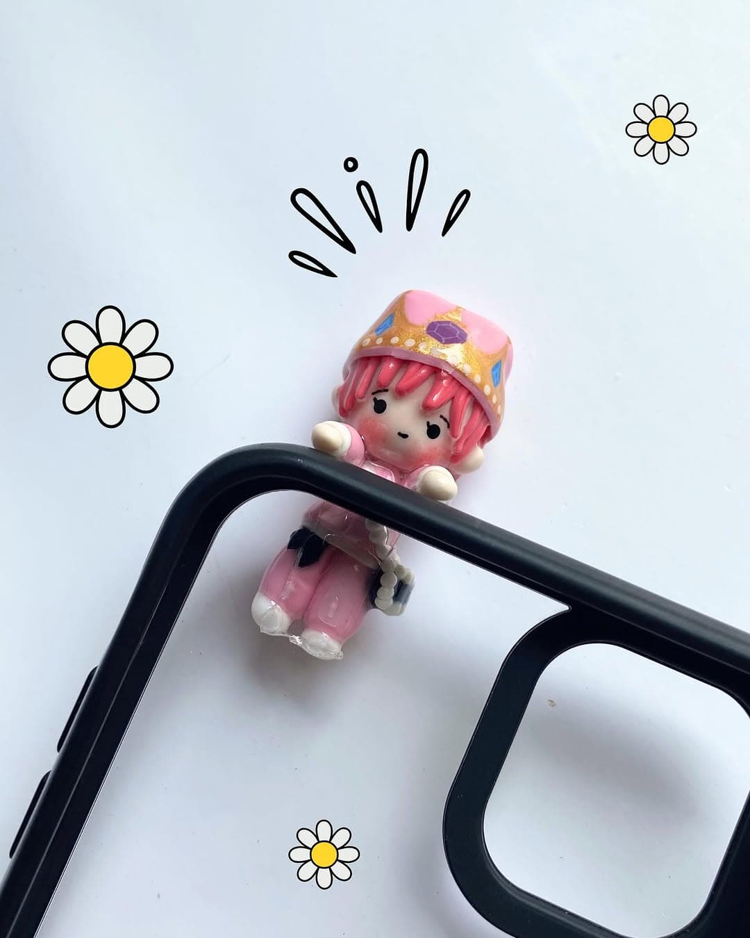 G-Dragon Daisy Keychain